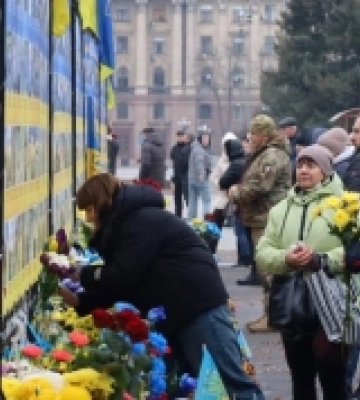 У Миколаєві відбувся молебень на Алеї Слави в пам’ять про загиблих захисників України
