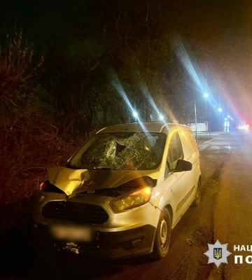 В Одессе водитель «покатал» сотрудника ТЦК на двери авто