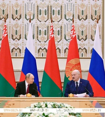 Лукашенко попросив розмістити у Білорусі «Орєшнік». Що відповів Путін