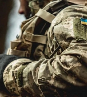 Повертався з відпустки на фронт: у Рожищі водій маршрутки відмовився везти захисника (відео)