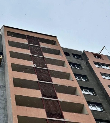 “Це занадто мало” – Терехов про будинки, які відновлюють у Харкові