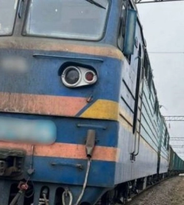 На Рівненщині під колесами поїзда загинула пенсіонерка