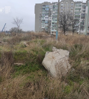Неподалік Одеси виявили сміттєзвалище небезпечних відходів