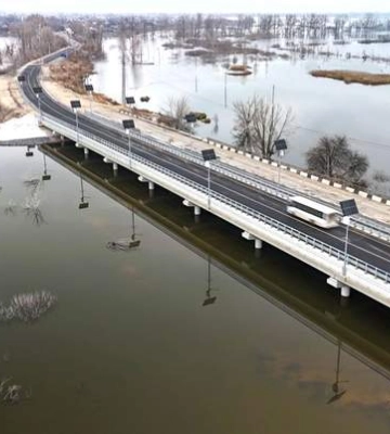 На Київщині відновлено повноцінний рух ще одним мостом