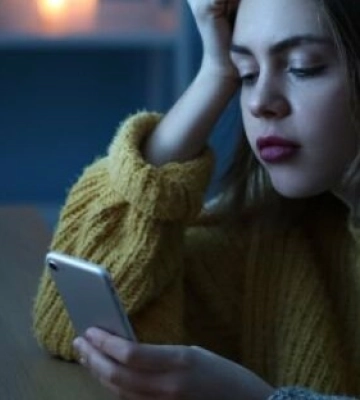 Відключення світла у Дніпрі та області 9 грудня: графіки ДТЕК і ЦЕК