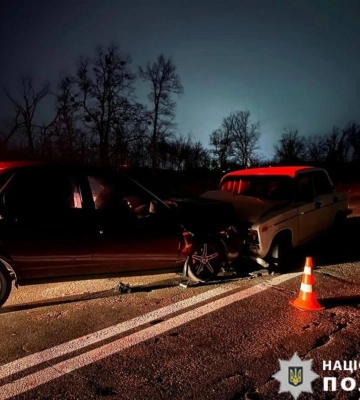 На Черкащині сталася ДТП: два водії та вагітна пасажирка в лікарні (ФОТО)