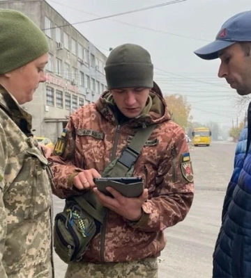 За суперечку з ТЦК на вулиці можна отримати штраф – рішення суду