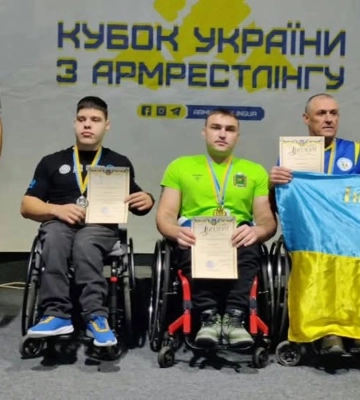 Параармрестлери зі Львівщини – призери Кубку України