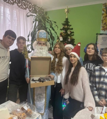 Школярі з Рівненської області зібрали понад 100 тисяч гривень на підтримку ЗСУ