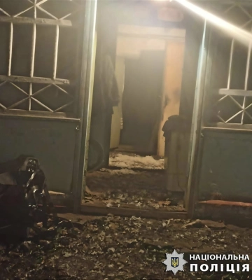 Поліція Київщини розслідує обставини пожежі у селі Володимирівка, під час якої загинула людина