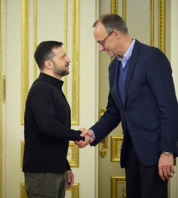 Конкурент Шольца заявив, що обмеження дальності зброї змушує Україну воювати з однією рукою за спиною