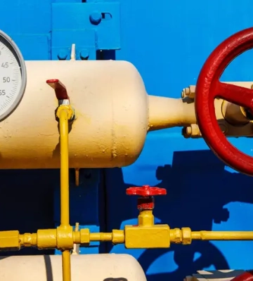 Газ на зиму. Запасов минимум, и те бы защитить от обстрелов