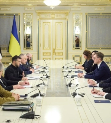 Зеленський обговорив із премʼєром Естонії посилення України на військовому і дипломатичному фронтах