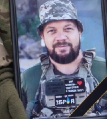 У Вільнянську на Запоріжжі попрощалися з двома військовими, загиблими на Донеччині