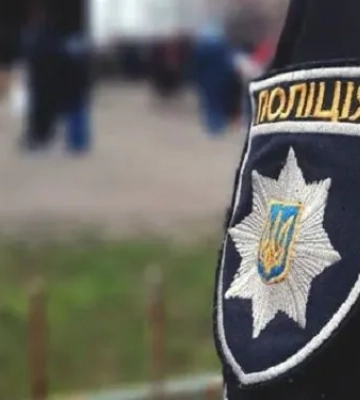 Біля відділу поліції у Харкові невідомі підірвали вибухівку