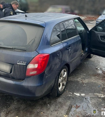 Мешканець Миколаївщини відібрав у одеського таксиста автомобіль