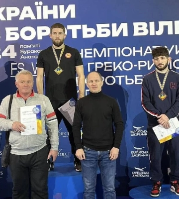 На Кубку України з вільної боротьби спортсмени з Херсонщини вибороли призові місця 