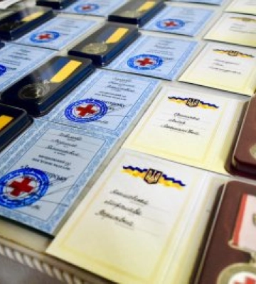 У Миколаєві відзначили активних волонтерів Червоного Хреста