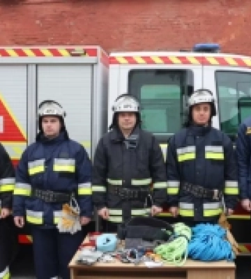 Надзвичайники з Кіровоградщини отримали допомогу від американського благодійника