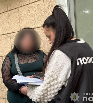Одеситка підробляла військово-облікові документи та робила чоловіків непридатними до служби