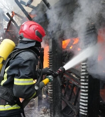 На пляжі «Аркадія» в Одесі сталась пожежа у закладі відпочинку