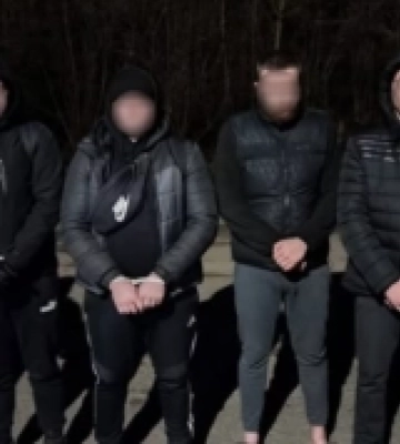 На Закарпатті блокували нову схему виїзду за кордон чоловіків