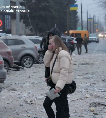 Ворог учергове підступно атакував Запоріжжя посеред дня: триває пошуково-рятувальна операція