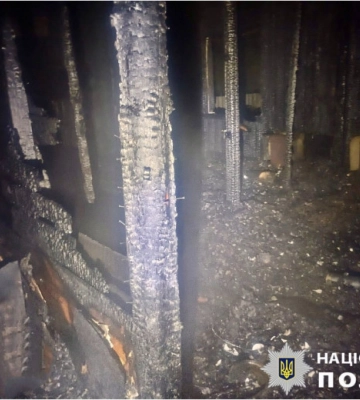 На Київщині жінка згоріла живцем у власному будинку