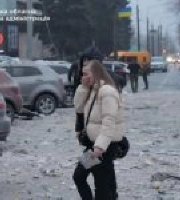 Росіяни атакували Запоріжжя: є загиблі та поранені. Перші ФОТО з місця події. ОНОВЛЕНО