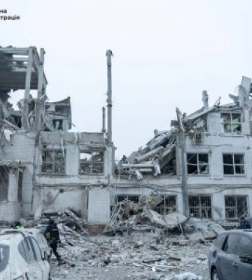 Внаслідок вчорашньої атаки на Запоріжжя 6 людини загинуло, 22 отримали поранення, серед них 5-річна дівчинка,