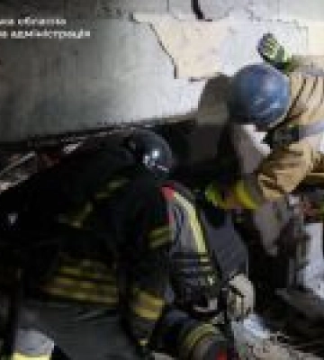 Вже 6 загиблих та 22 поранених – збільшилася кількість постраждалих внаслідок ворожого удару по Запоріжжю, – голова ОВА Іван Федоров.