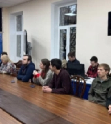 У Херсонському державному університеті вручили посвідчення 18 аспірантам та докторантці