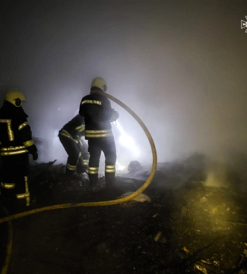 Під час пожежі у Черкасах врятували чоловіка