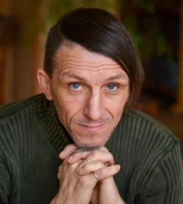 Правоохоронці висунули третю підозру у вбивстві письменника Володимира Вакуленка
