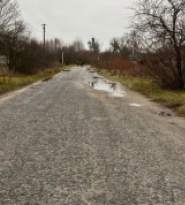 На Любомльщині мотоцикліст впав на дорозі: його госпіталізували