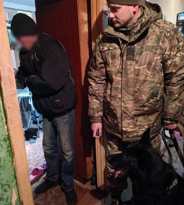 У Дніпрі загинув чоловік, якого вдарили ножем - зловмисника знайшов службовий пес