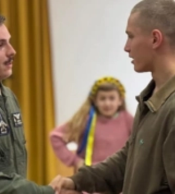 Відомий український льотчик-винищувач Вадим «Karaya» Ворошилов відвідав Волинь