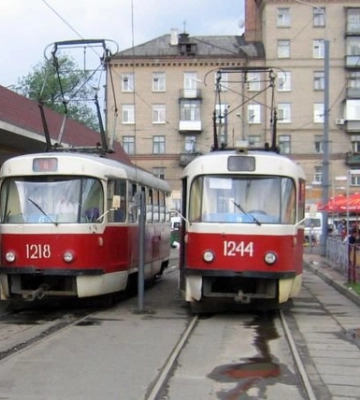 Є зміни у русі: як у Дніпрі курсує громадський транспорт 12 грудня