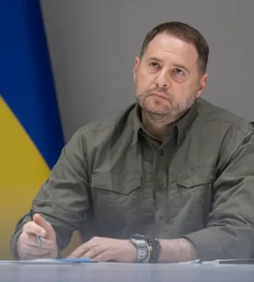 Україна повинна бути сильною, аби розмовляти з Росією на рівних — Єрмак
