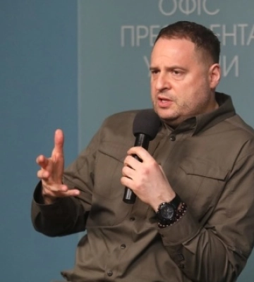 Путіну важливо продовжувати війну, тому Україна має бути сильною для початку переговорів - Єрмак