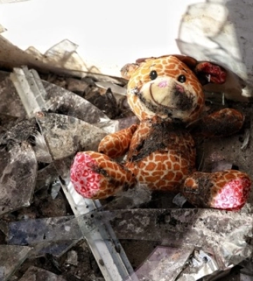 У зоні активних бойових дій на Донеччині ще залишаються 326 дітей