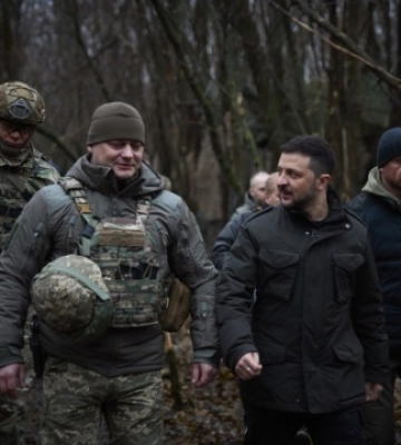 Зеленський прибув на Запоріжжя і відвідав військових дивізіону HIMARS
