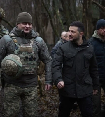 Зеленський прибув на Запоріжжя і відвідав військових дивізіону HIMARS