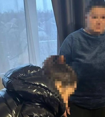 Обещала вернуть домой: на Киевщине женщина выманила 1 млн грн у жены пленного "азовца"