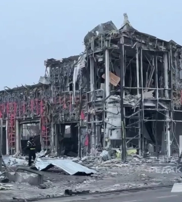 Большинство людей сгорели заживо прямо на дороге: детали страшного авиаудара по Запорожью