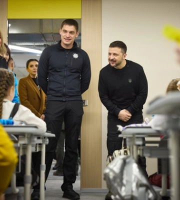 Володимир Зеленський відвідав нововідкриту підземну школу в Запоріжжі
