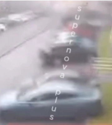 Опубліковано ВІДЕО моменту прильоту ракети по медцентру в Запоріжжі