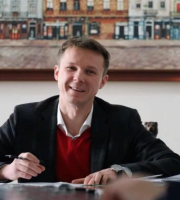 Виїхав через пункт пропуску «Шегині». Ексзаступника міського голови Львова розшукують за кордоном