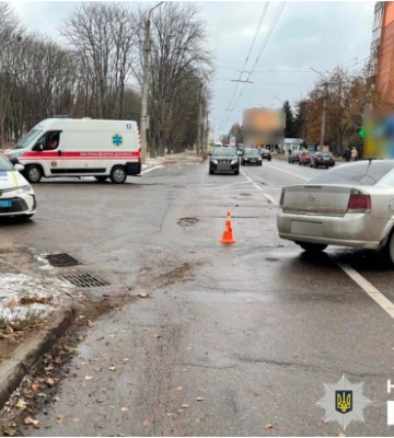 У Полтаві 30-річний чоловік помер за кермом автомобіля. Поліція встановлює обставини смерті