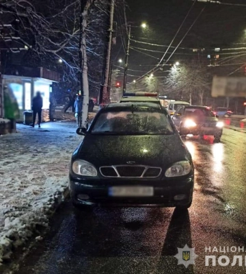 У Житомирі дві школярки потрапили під легковик: поліція розпочала розслідування (ФОТО)